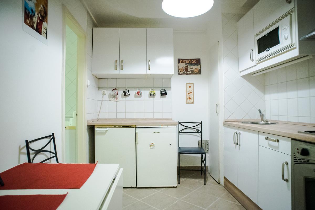 Apartment At The Deak Ferenc Ter ブダペスト エクステリア 写真